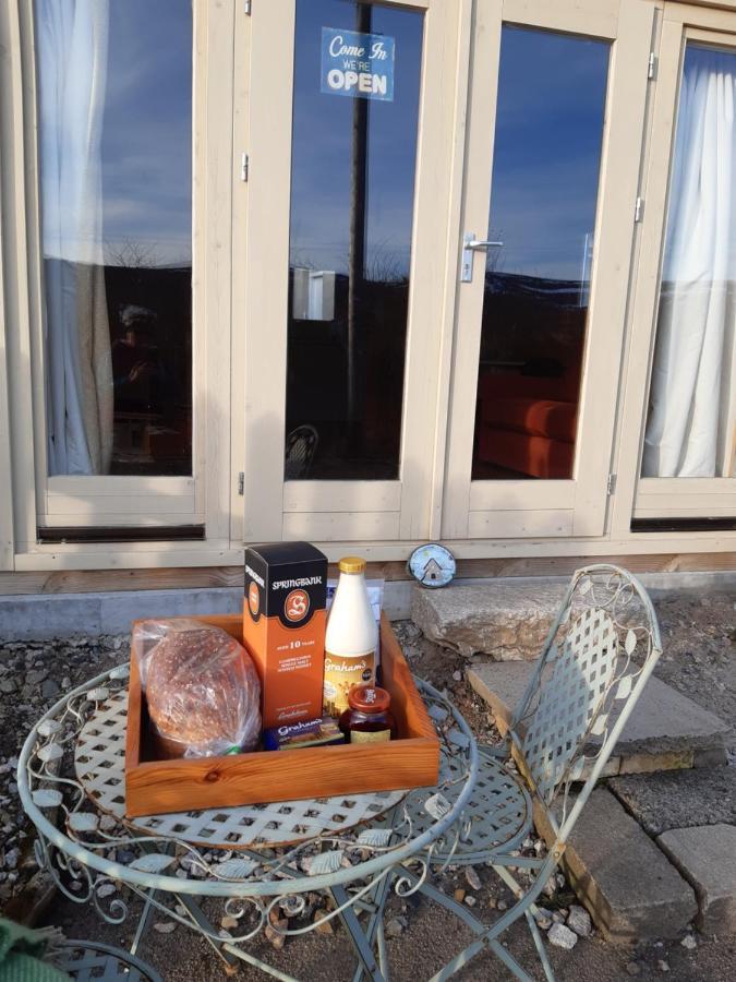 Springbank Cabin Insch Εξωτερικό φωτογραφία